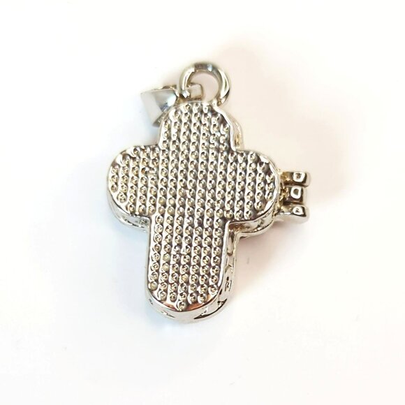 Silver Tone Filigree Cross Locket Pendant Magnetic Closure Religious Christian - Picture 3 of 4